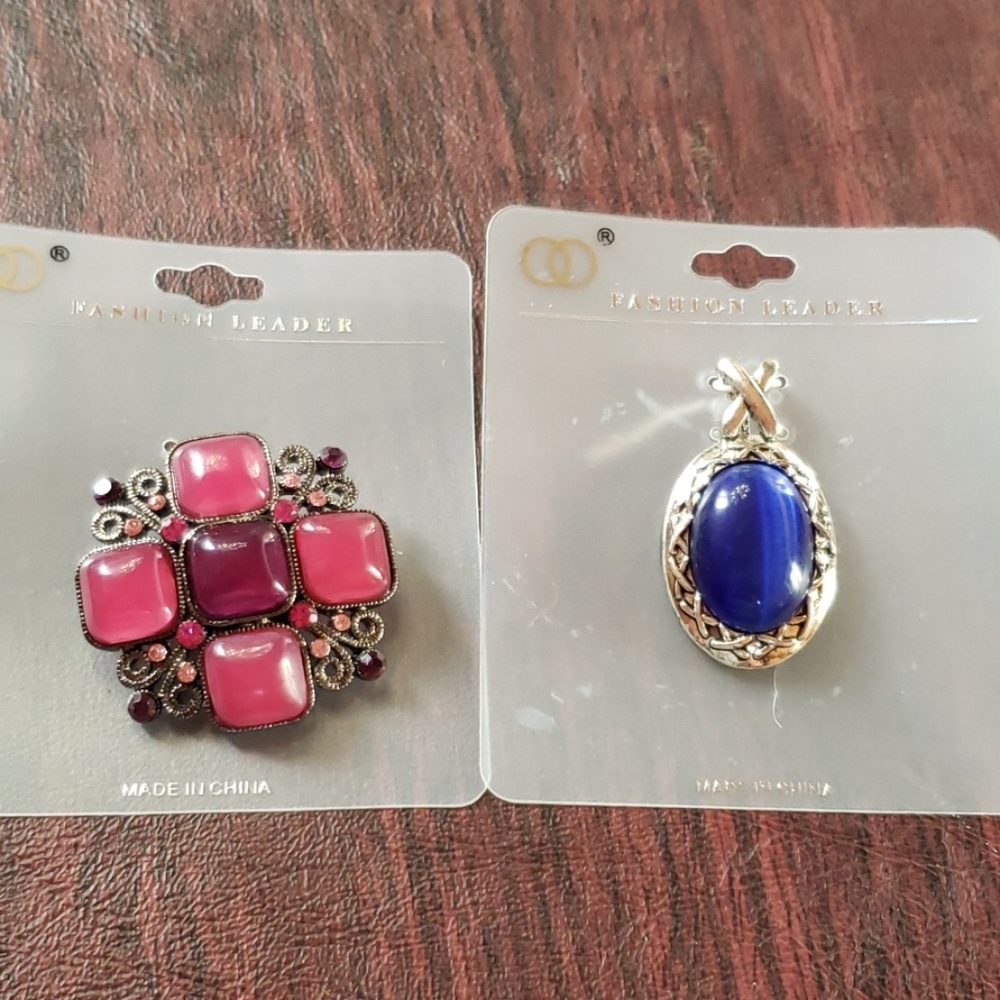 2 NECKLACE SLIDES BROOCH